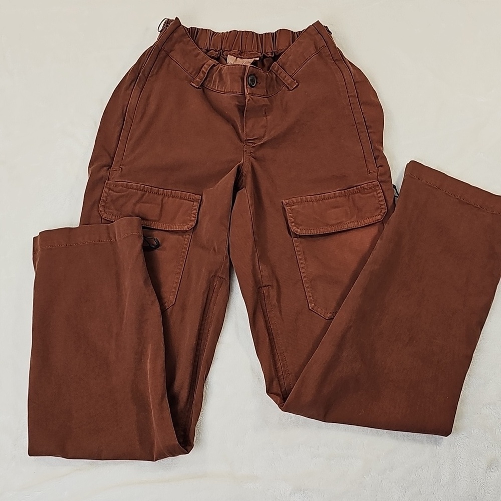 Universal Thread Brown Cargo Pants • Women’s Size 0 • Rust / Earth Tone